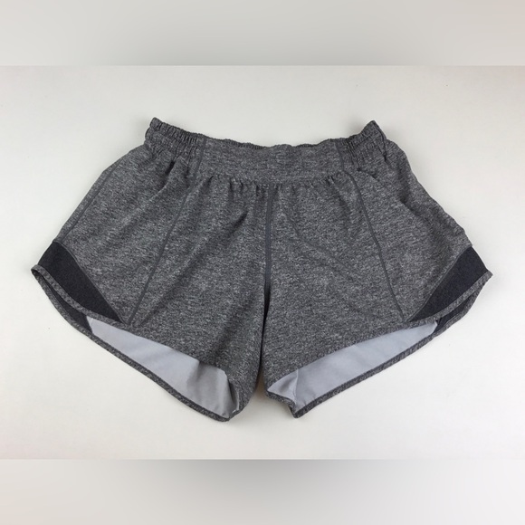 Lululemon Hotty Hot Short II Long 4" Inseam Size 8 Heather Grey - Picture 1 of 6